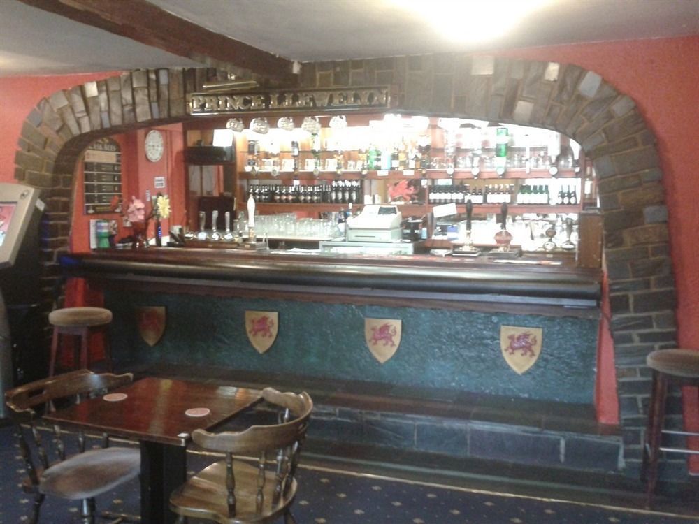 Prince Llewelyn Hotel Беджелерт Екстериор снимка